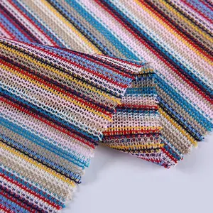 Matériaux textiles spéciaux à chevrons, tricot en chaîne teint en polyester, tissu de dentelle au crochet pour robe