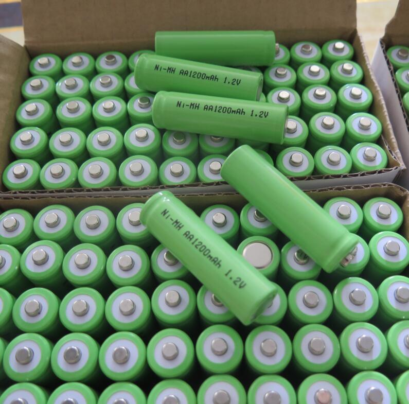 Good quality rechargeable ni-mh AA 1200mah 1.2V battery / 1.2v aa 3000mah ni-mh rechargeable battery / nimh battery