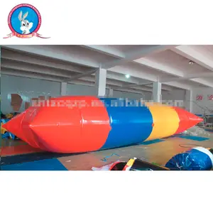 Gota de agua salto inflable del agua deportes blob