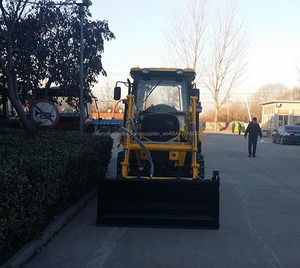 65HP QLN654 Tracteur avec Chargeur Frontal et tractopelles, tracteur chargeuse-pelleteuse - Product Image 3
