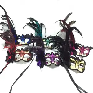 Women's Luxurious Mardi Gras Accessory Masquerade Mask With Feather Flower