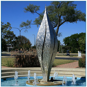 Sculpture Circulaire de <span class=keywords><strong>Femme</strong></span> <span class=keywords><strong>Nue</strong></span> en Acier Inoxydable de Grande Taille pour l'Extérieur - Product Image 4