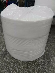 Tissu non tissé Spunbond fusible et antistatique respirant avec conception de trou perforé <span class=keywords><strong>pour</strong></span> serviettes hygiéniques - Product Image 5