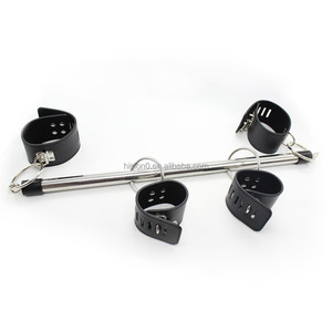 sex toys for intimacy Neoprene 3 Point BDSM Faux Leather Spreader Bar with cuff hooks