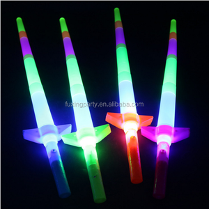 Espadas Telescópicas LED Creativas con Luces Intermitentes, Espadas de Juguete de Plástico Iluminadas, Juguetes para Niños, Regalos de Navidad - Product Image 1