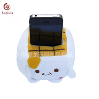 Nouveau design en peluche rose Tofu en peluche Support de siège pour téléphone portable