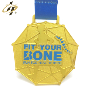 Shuanghua promoción personalizada mate oro <span class=keywords><strong>zapatillas</strong></span> finisher medallas - Product Image 1