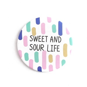 Sale Promotion Wholesale Tinplate Type Circle Shape Giveaway Gift Pocket Compact Portable Cartoon/Simple Design Custom Mirror