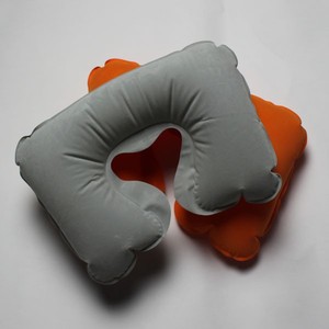 Neck pillow, en forma de u almohada hinchable, custom pvc + pvc flocado inflable travel pillow - Product Image 3