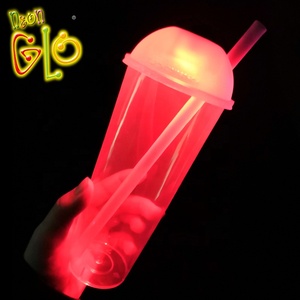 Saman ile kişiselleştirilmiş plastik LED ışık pipetli bardak özel reklam fincan kupa - Product Image 2