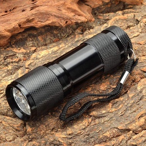 Quà Tặng Đồ Chơi Trẻ Em Đèn Pin UV Nhỏ Cầm Tay Đi Săn Khẩn Cấp Đèn Xanh Trắng Xanh Đỏ Đèn Pin Mini 9 Led - Product Image 6