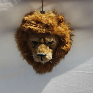 Decoración de Pared Moderna, Cabeza de León de Peluche - Product Image 2