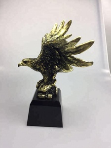 Figuras de águila de resina 3D personalizadas - Product Image 4