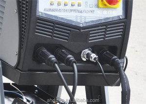 Machine de soudage par points portable avec tire-bosse pour la <span class=keywords><strong>réparation</strong></span> de <span class=keywords><strong>carrosserie</strong></span> automobile en <span class=keywords><strong>aluminium</strong></span> - Product Image 5