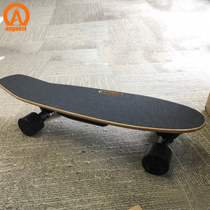 <span class=keywords><strong>Skateboard</strong></span> Elettrico Economico da 350W con Motore Hub Singolo - Product Image 6