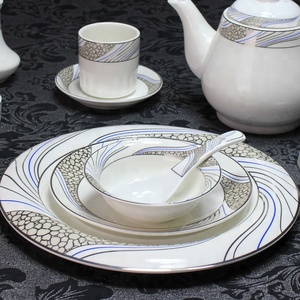 Juego <span class=keywords><strong>de</strong></span> vajilla <span class=keywords><strong>de</strong></span> cerámica turca, platos y cuencos <span class=keywords><strong>de</strong></span> porcelana personalizados para hotel - Product Image 5