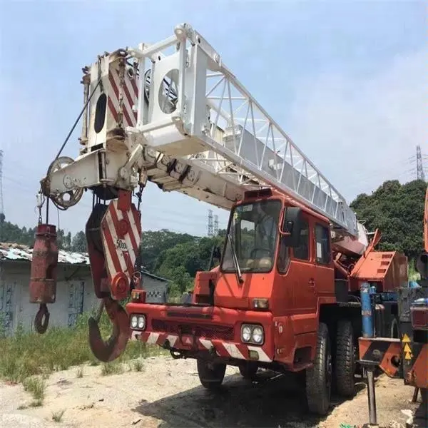 Miglior prezzo usato TADANO 50 tonnellate TG500E camion gru montata per la vendita