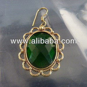 Pendientes de piedras preciosas sintéticas de turquesa hechos a mano estilo clásico chapado en oro y rodio para regalo - Product Image 1
