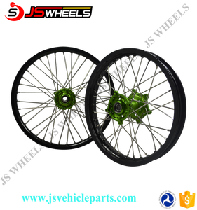 La moto <span class=keywords><strong>kawasaki</strong></span> <span class=keywords><strong>kx</strong></span> 125 250 <span class=keywords><strong>400</strong></span> supermoto piezas de aleación de aluminio ruedas - Product Image 5