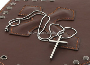Collier pendentif en acier inoxydable avec croix de foi, armure de protection de Dieu, Éphésiens 6:16-17 - Product Image 4