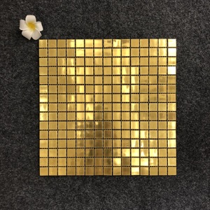 300*300mm Shinning <span class=keywords><strong>mosaico</strong></span> di <span class=keywords><strong>vetro</strong></span> dorato per la decorazione della parete della Villa - Product Image 5