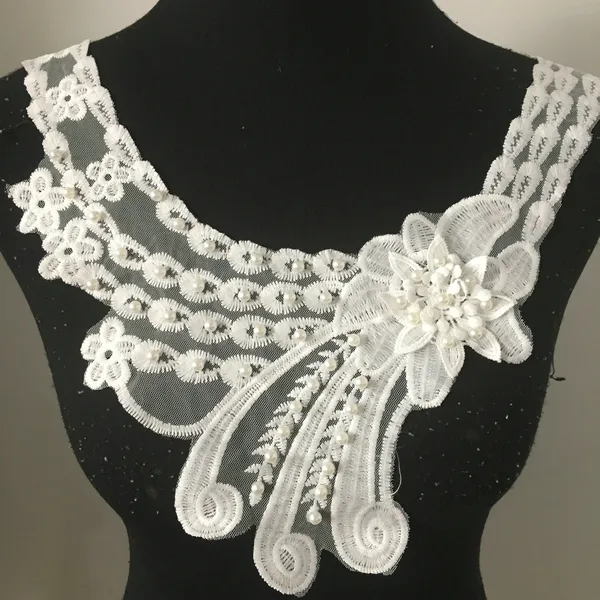 Neue Mode Design Milch Seide Perle Perlen Spitze Kragen Muster für Kleider