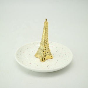 Plato Redondo de Cerámica Personalizado con <span class=keywords><strong>Torre</strong></span> <span class=keywords><strong>Eiffel</strong></span> Dorada para Decoración - Product Image 1