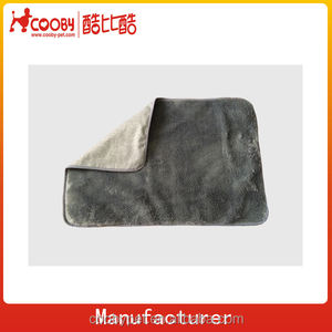 بطانية كلب صوف سميك للاستخدام الخارجي والداخلي حصير ووسادات الحيوانات الأليفة - Product Image 2