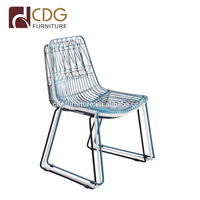 Chaise en fil métallique pour restaurant intérieur/extérieur, en acier inoxydable, chaise de bar Betoria, fabrication chinoise