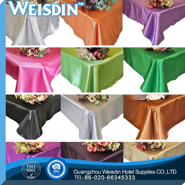 100% rapidemanufacter polyester twill satin rosette de ruban rose superposition de table en tissu