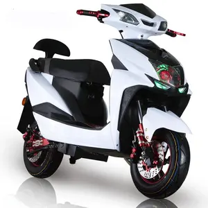 China Cheap 2 Wheel Electric Power Powerful Motorcycle Scooter Moped