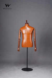 Nuevo Maniquí de Torso Masculino de Medio Cuerpo en Cuero PU - Product Image 6