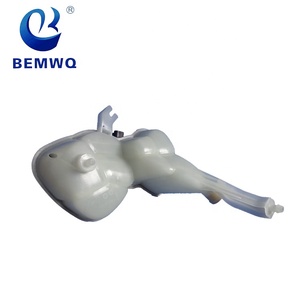 Bottiglia del carro armato di troppo pieno di espansione del liquido refrigerante per l'oem 221 500 03 49 2215000349 del <span class=keywords><strong>Benz</strong></span> <span class=keywords><strong>W221</strong></span> - Product Image 3