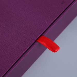 Caja de regalo de cartón con mango de cinta impresa personalizada, embalaje de Perfume de lujo, papel texturizado personalizable para la mejor visualización - Product Image 5