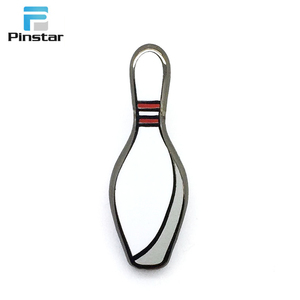 Usine <span class=keywords><strong>prix</strong></span> die cut blanc <span class=keywords><strong>bowling</strong></span> collier en forme de sécurité épinglettes - Product Image 1
