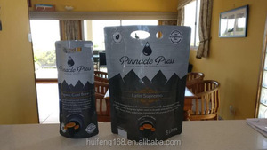 Durable <span class=keywords><strong>vino</strong></span> <span class=keywords><strong>grifo</strong></span> de plástico de pie bolsa de bolsa en <span class=keywords><strong>caja</strong></span> <span class=keywords><strong>con</strong></span> caño del <span class=keywords><strong>grifo</strong></span> - Product Image 3