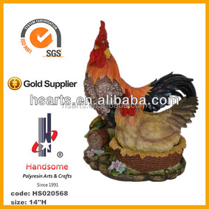 2018 Hot Sale Small Resin Rooster And Hen Animal <strong>Figurines</strong>