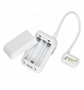 Lampe de lecture pour e-book, alimentation par piles AAA, clip LED, lampe de lecture de luxe, série <span class=keywords><strong>Kindle</strong></span> - Product Image 3