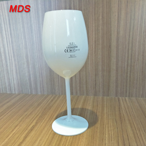 China fabricante sólido color blanco porcelana copa de <span class=keywords><strong>vino</strong></span> para <span class=keywords><strong>el</strong></span> <span class=keywords><strong>vino</strong></span> - Product Image 1