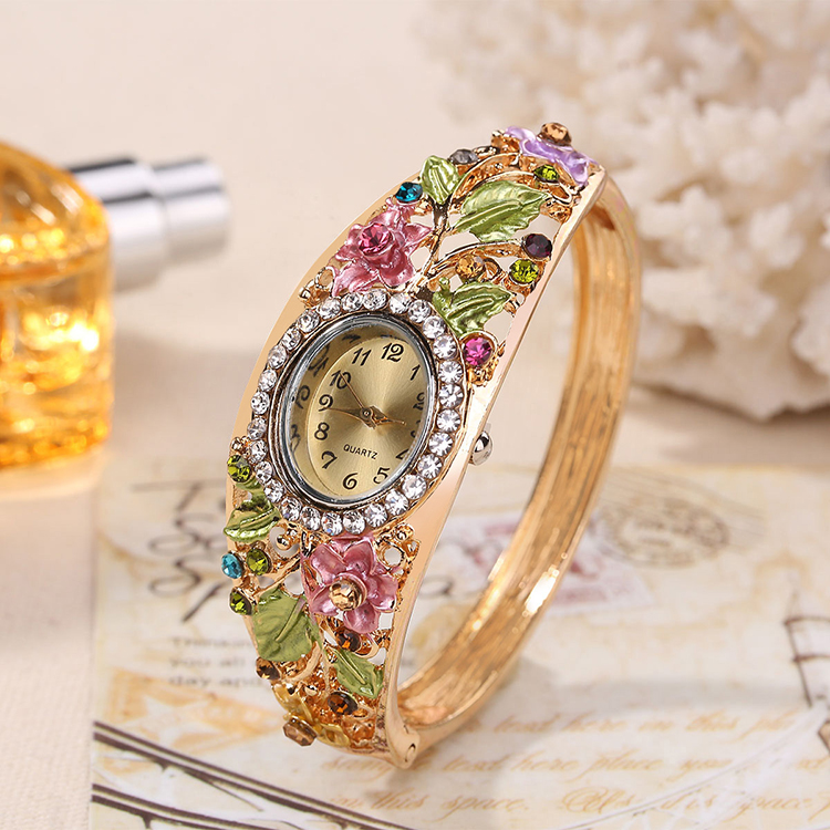 Fashion Gold Bracelet Watch for Women - Vintage Quartz Jewelry with Rhinestones - Elegant Dress Wristwatch Fashion Gold Bracelet Watch for Women - Vintage Quartz Jewelry with Rhinestones - Elegant Dress Wristwatch