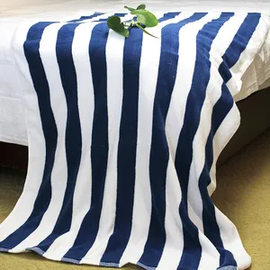 棉质豪华蓝色和白色条纹泳池毛巾沙滩巾