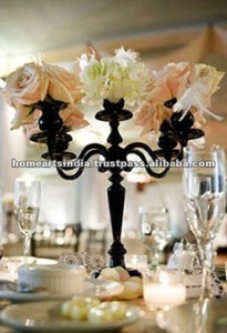 Candelabro Alto Hecho a Mano de 5 Brazos en Color Dorado con Candelabro de Aluminio de Calidad Superior a un Precio Accesible - Product Image 2
