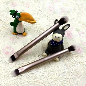 Bán Buôn Mini Ngắn Đôi Kết Thúc Cọ Mắt Đôi <span class=keywords><strong>Eyeshadow</strong></span> Cọ Cho Bóng Mắt Pha Trộn - Product Image 1