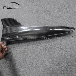 Ốp cản sau kiểu F, ốp sườn, cánh gió, chia gió, cánh gió nhỏ cho Mercedes Benz W205 C43 C63s, tình trạng mới - Product Image 6