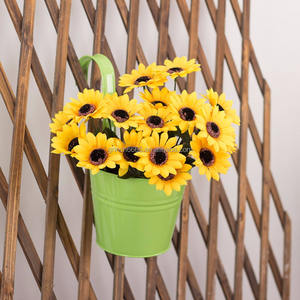 2024 plus récent jardin décoration fournitures fer pastorale <span class=keywords><strong>balcon</strong></span> Pots jardinières tenture murale métal seau porte-fleur jardin décor - Product Image 6