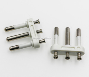 LPI-03 italie fiche 5.0MM <span class=keywords><strong>16A</strong></span> 3 broches, 3 pôles, à 3 broches Semi-isolée pour <span class=keywords><strong>adaptateur</strong></span> - Product Image 2