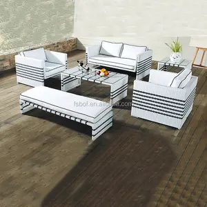 黑色和白色藤条交叉编织户外卧铺沙发花园家具与防水套套 HFA-033