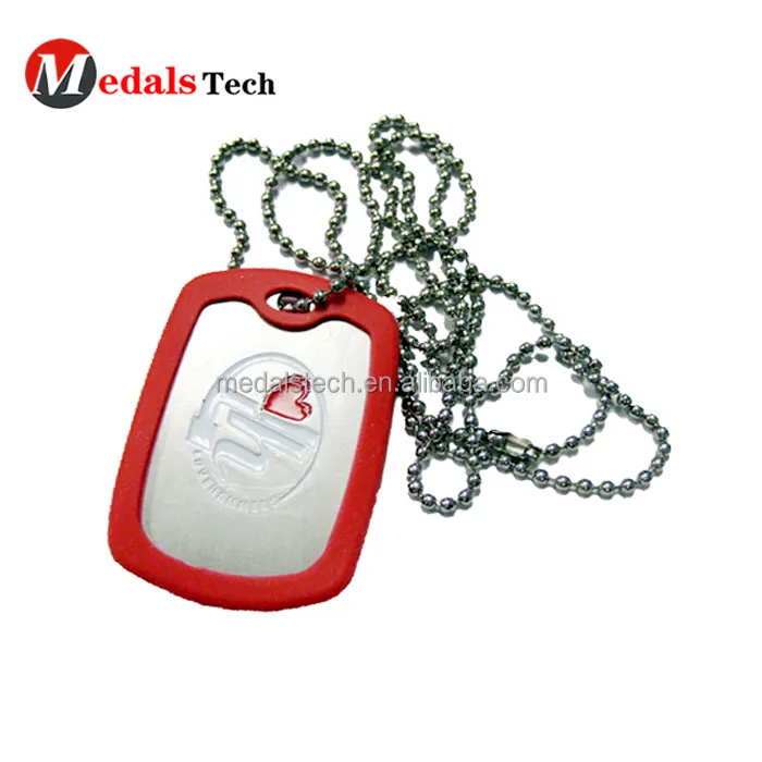 Consegna rapida in alluminio personalizzato stampa logo dog tag con gomma siliencer