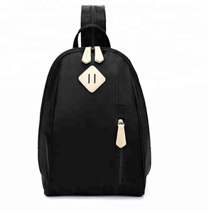 Femmes <span class=keywords><strong>Sac</strong></span> À Dos En Plein Air Sling <span class=keywords><strong>Poitrine</strong></span> <span class=keywords><strong>Sac</strong></span> Petit Nylon Sacs À Dos pour les Filles des Collèges <span class=keywords><strong>De</strong></span> Mode Voyage <span class=keywords><strong>Sac</strong></span> - Product Image 1