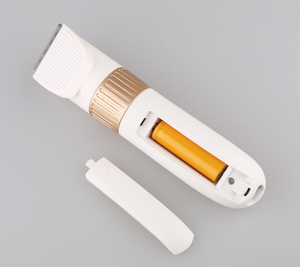 <span class=keywords><strong>Tondeuse</strong></span> <span class=keywords><strong>à</strong></span> <span class=keywords><strong>cheveux</strong></span> électrique rechargeable bon marché pour hommes Kemei KM-9020, vente en gros - Product Image 4